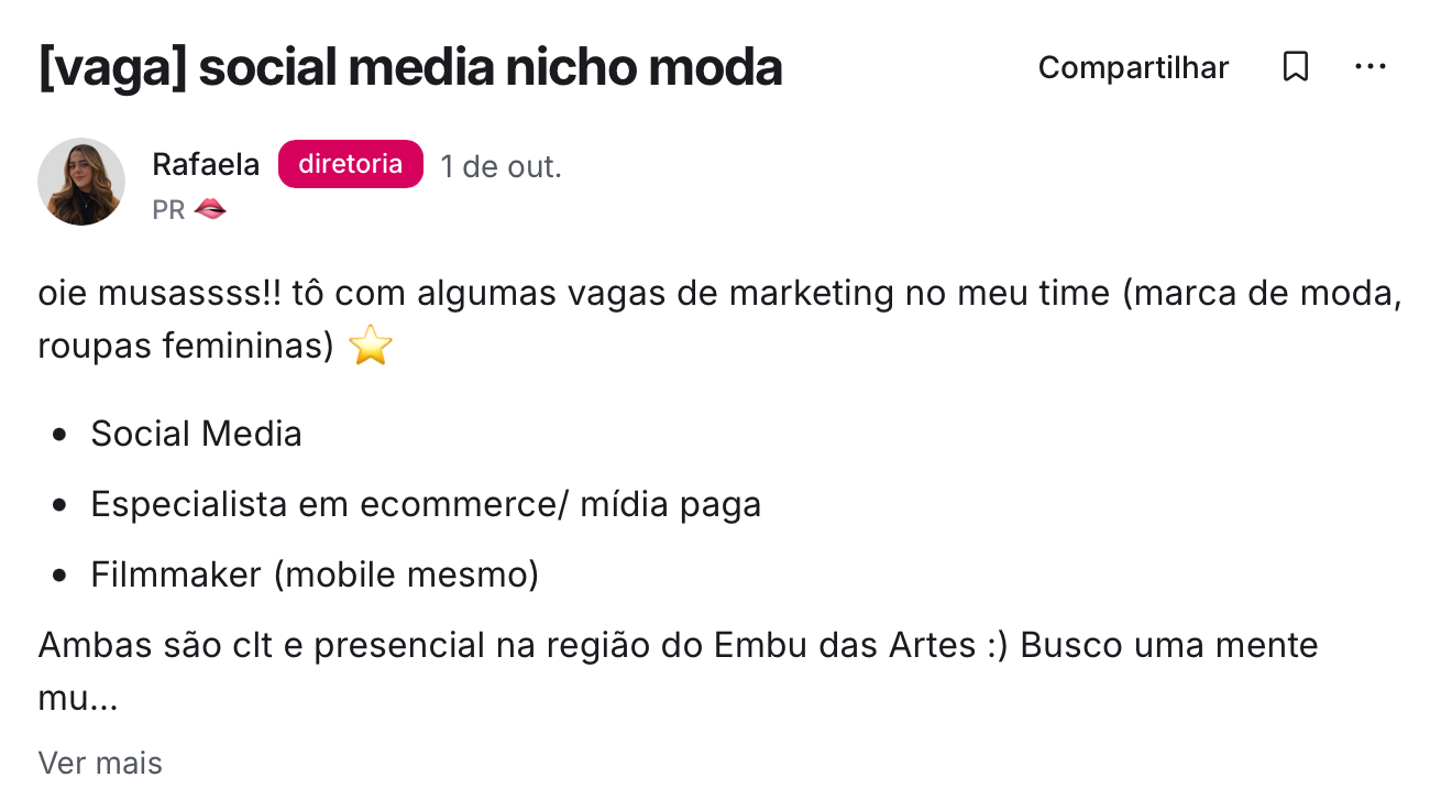 Post de vaga de social media em marca de moda